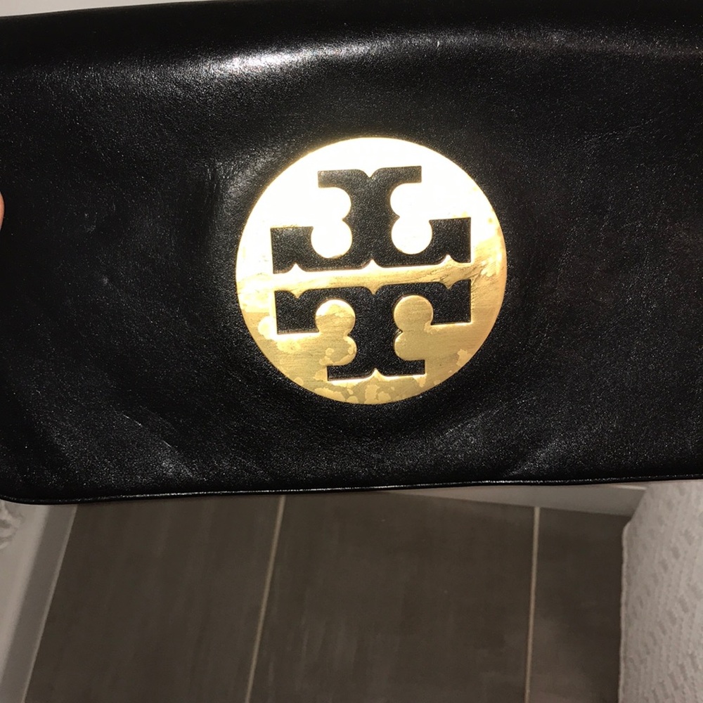 Tory Burch Reva Clutch - Picture 3 of 7